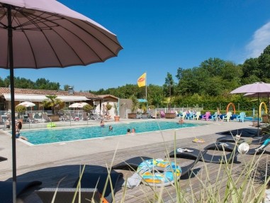 Camping Yelloh En Champagne Yelloh Village In Eclaron