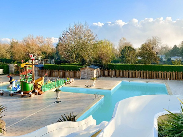 Camping Portland **** Yelloh! Village à Port-en-Bessin-Huppain