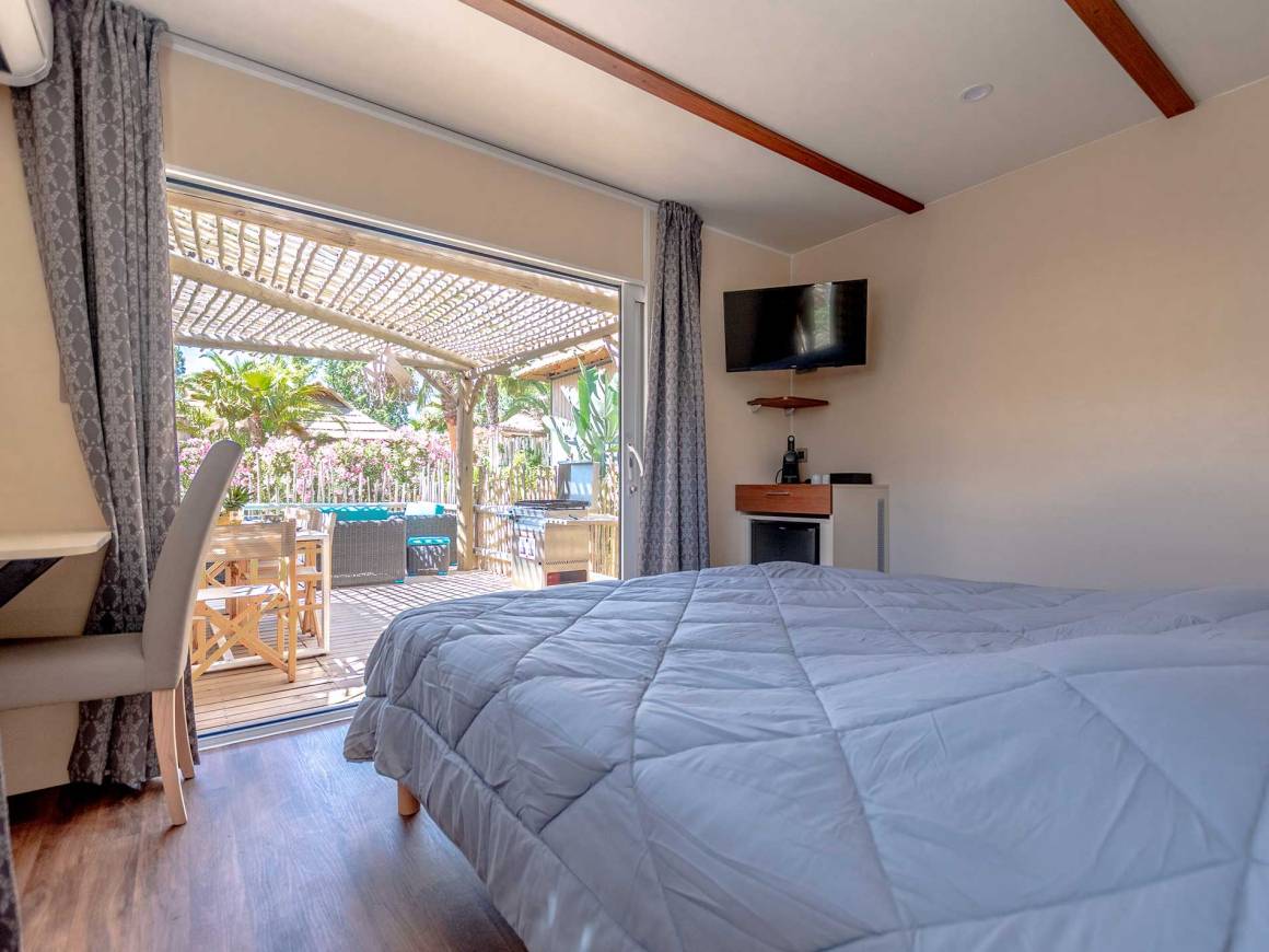 Mobil home Moorea 7 people 3 bedrooms 3 bathrooms airconditioned