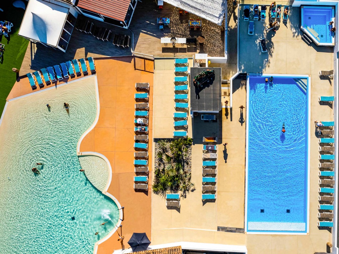 Découvrez l’espace baignade du camping Domaine Sainte Cécile