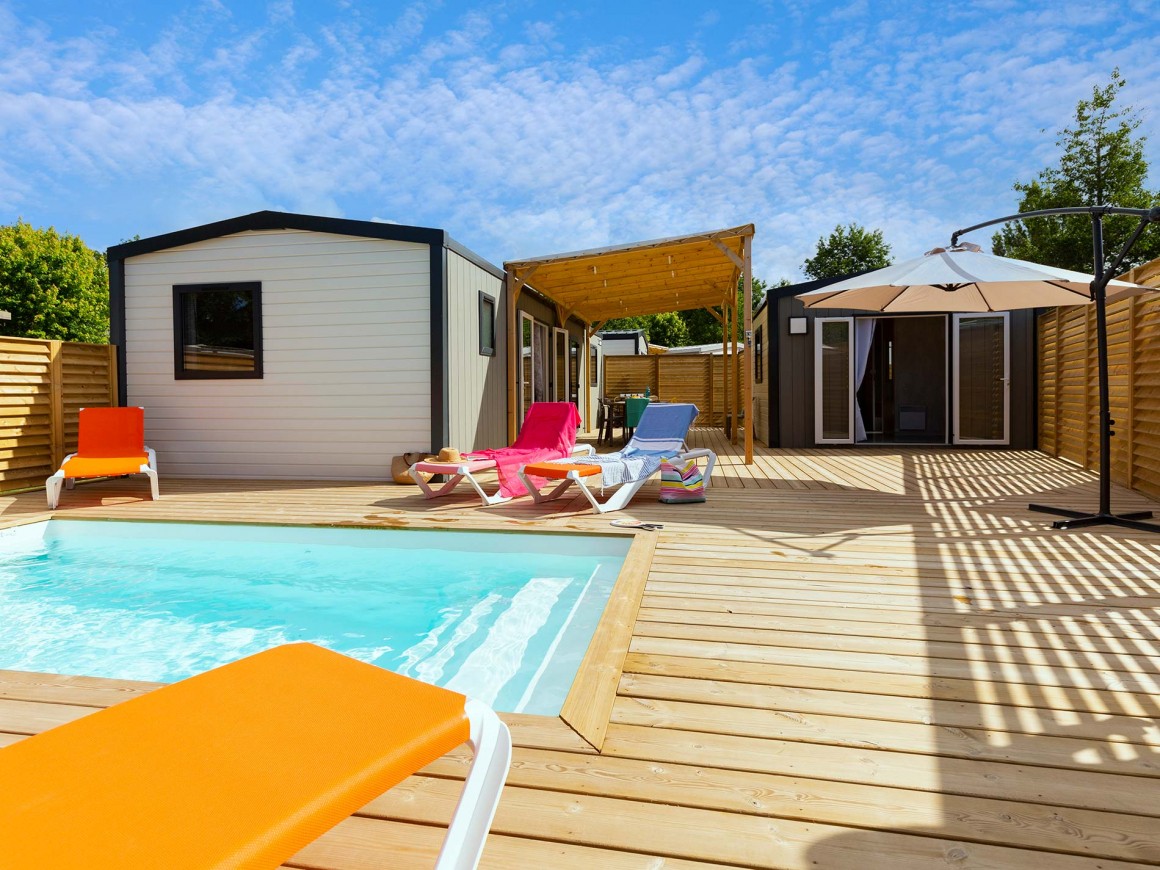 Mobilhome/Cottage 9 people 4 bedrooms 3 bathrooms Premium with private