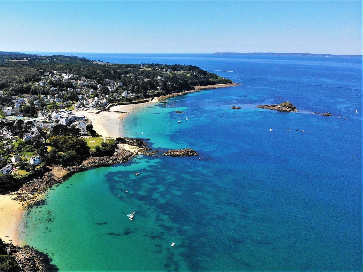 Camping baie de douarnenez poullan