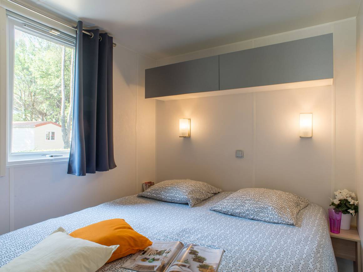 Mobil home Key Largo 4 people 2 bedrooms 1 bathroom airconditioned 4 flowers PugetsurArgens