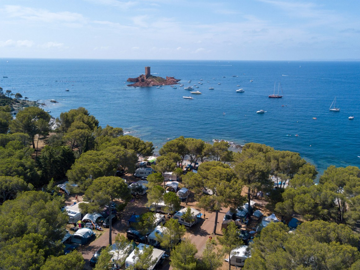 Tous les services du camping La Plage du Dramont