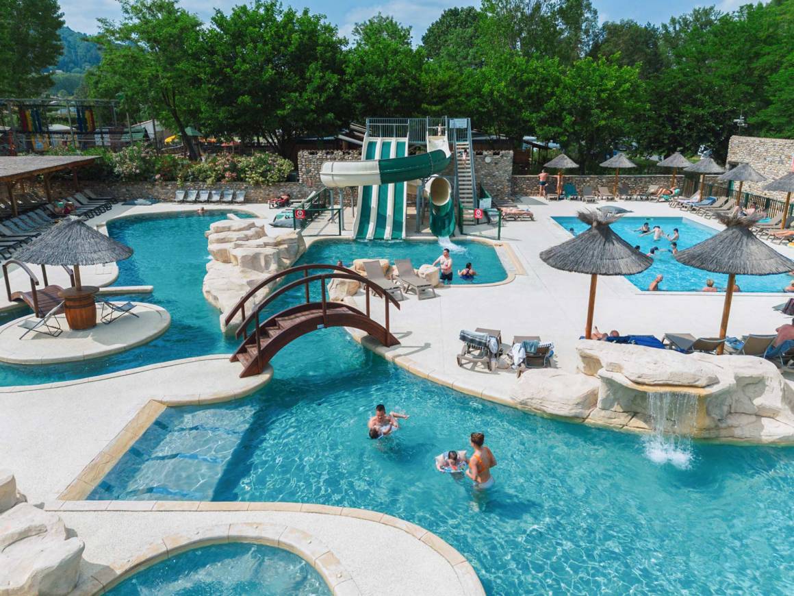 Camping Languedoc-Roussillon Le Castel Rose **** Anduze Gard | Yelloh ...