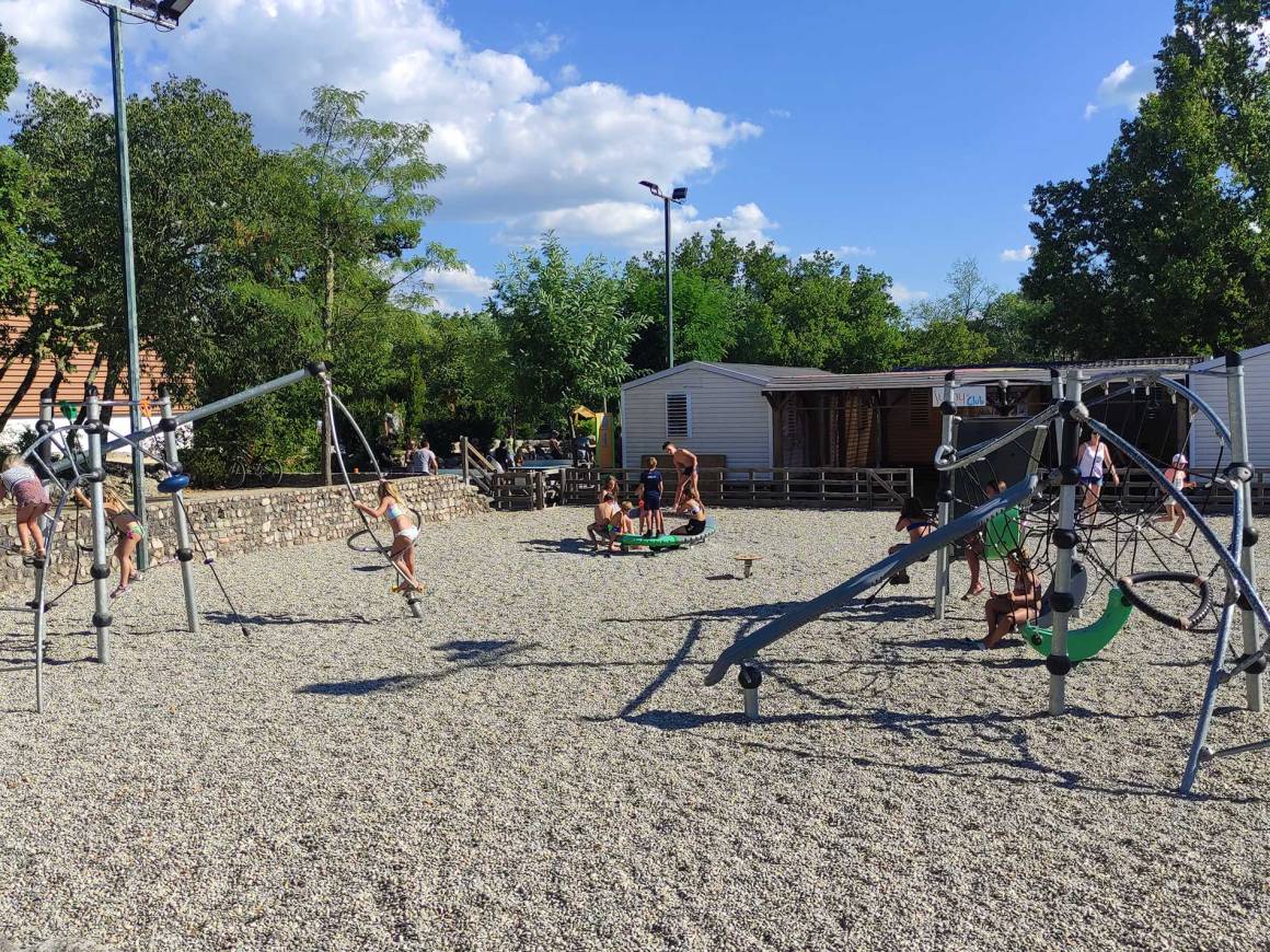 Children's clubs and activities at Yelloh! Village Le Ranc Davaine