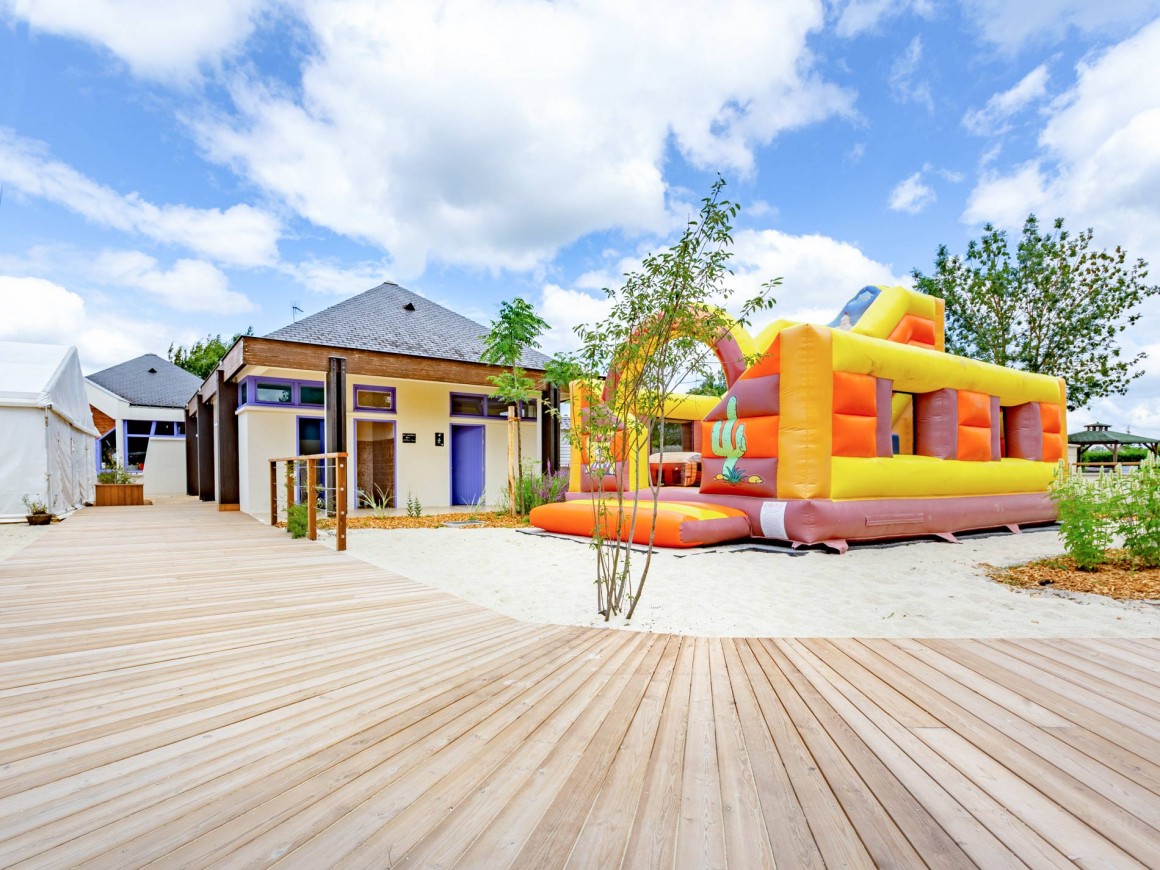 Camping Les Voiles d’Anjou **** Yelloh! Village in Les Rosiers-sur-Loire