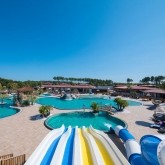 Camping Au Lac de Biscarrosse Parentis en Born