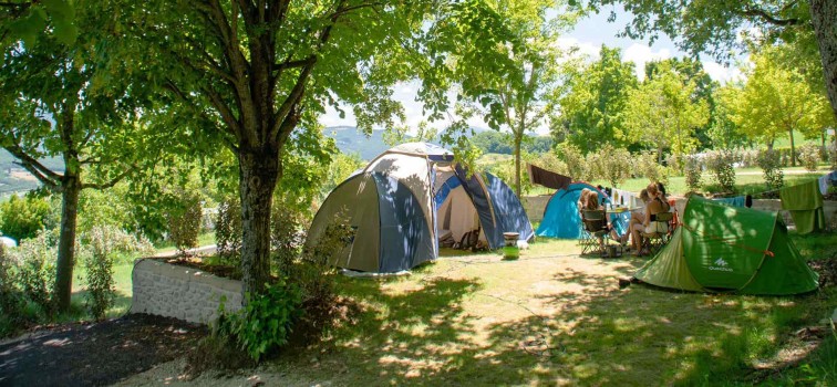 Emplacement Tente en Camping