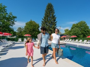 Découvrez Lespace Baignade Du Camping Le Grand Paris