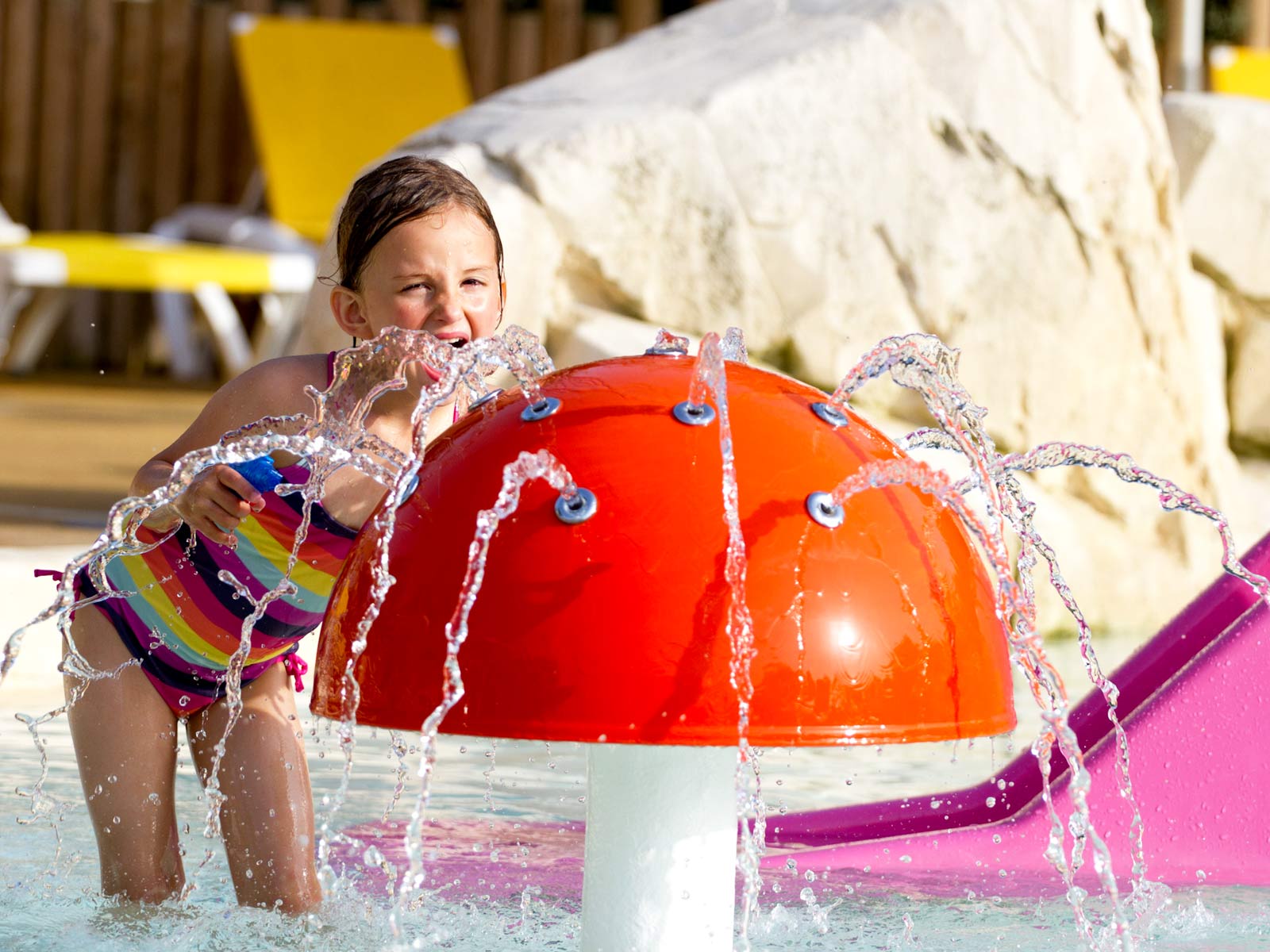 Camping Parc Du Val De Loire Yelloh Village A Mesland