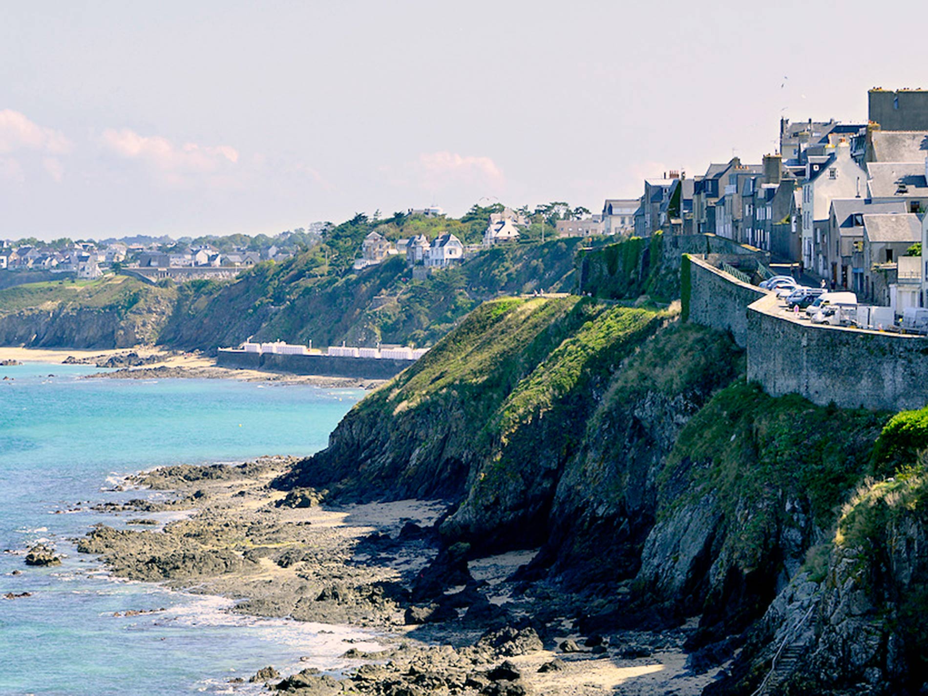 Camping Granville, location d’hébergement en camping Yelloh! Village