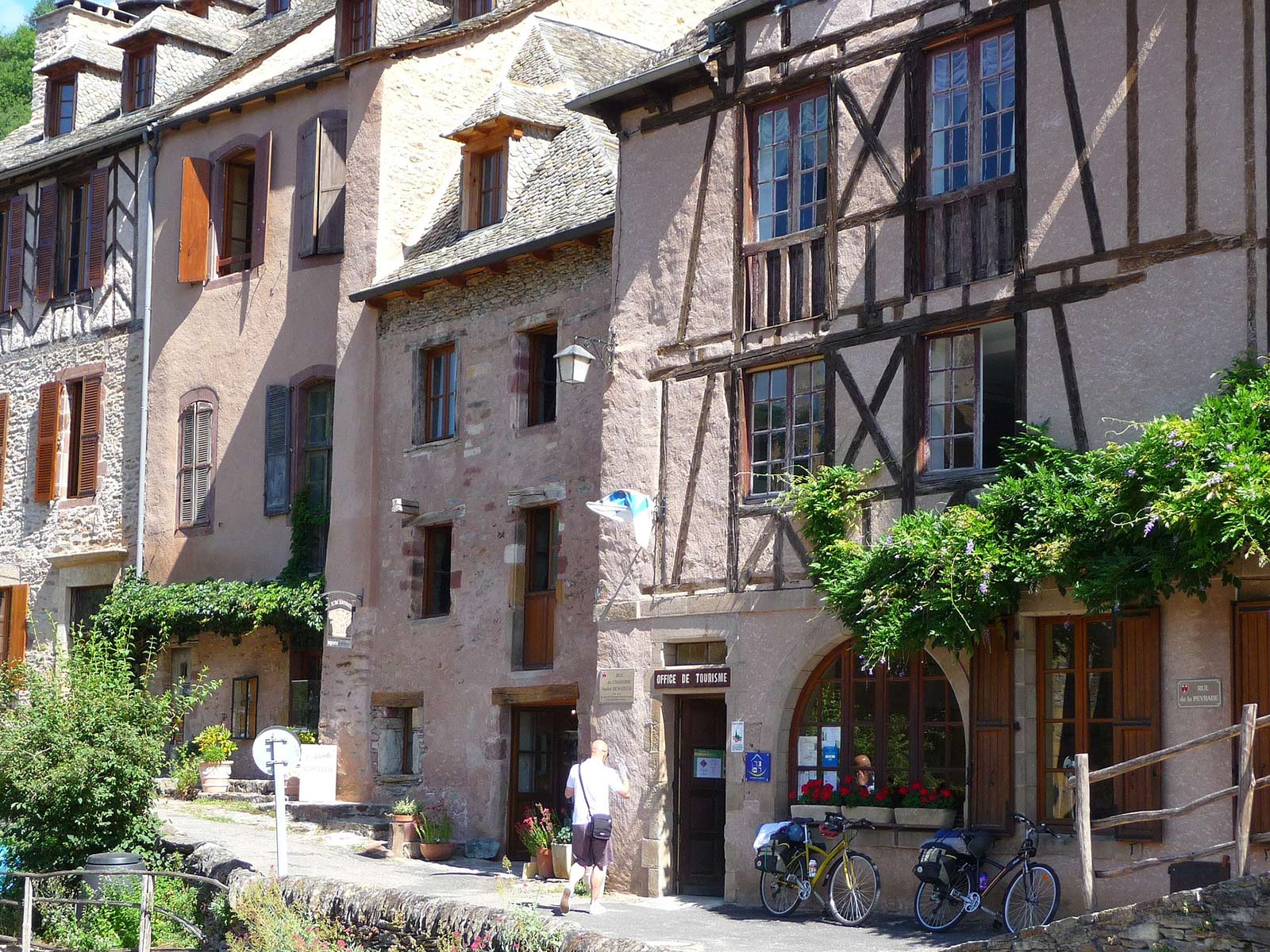 Camping Sainte Eulalie d’Olt, location camping Sainte Eulalie d’Olt