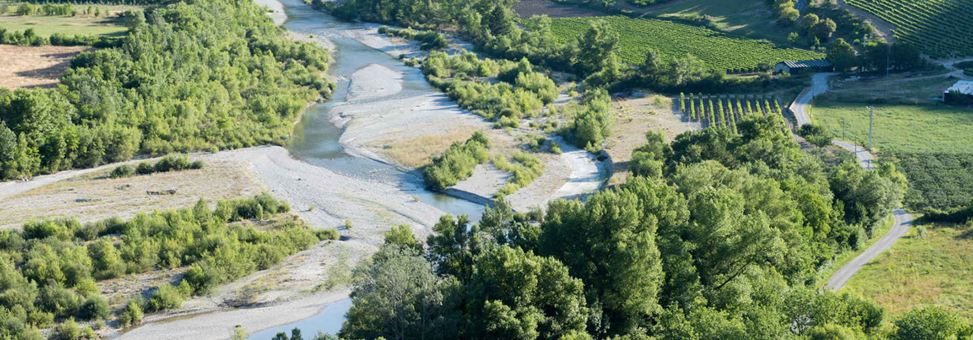 Camping au bord de l'Eygues Votre location avec Yelloh Village