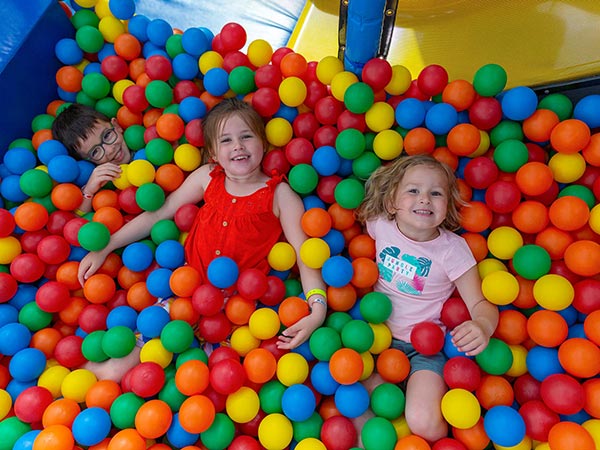 Piscine à boule camping l'Atlantique
